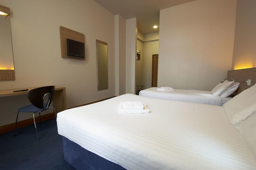 Travelodge Derry Екстер'єр фото