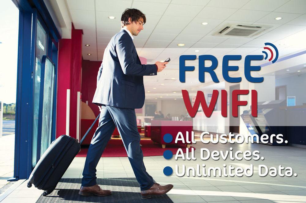 Travelodge Derry Екстер'єр фото