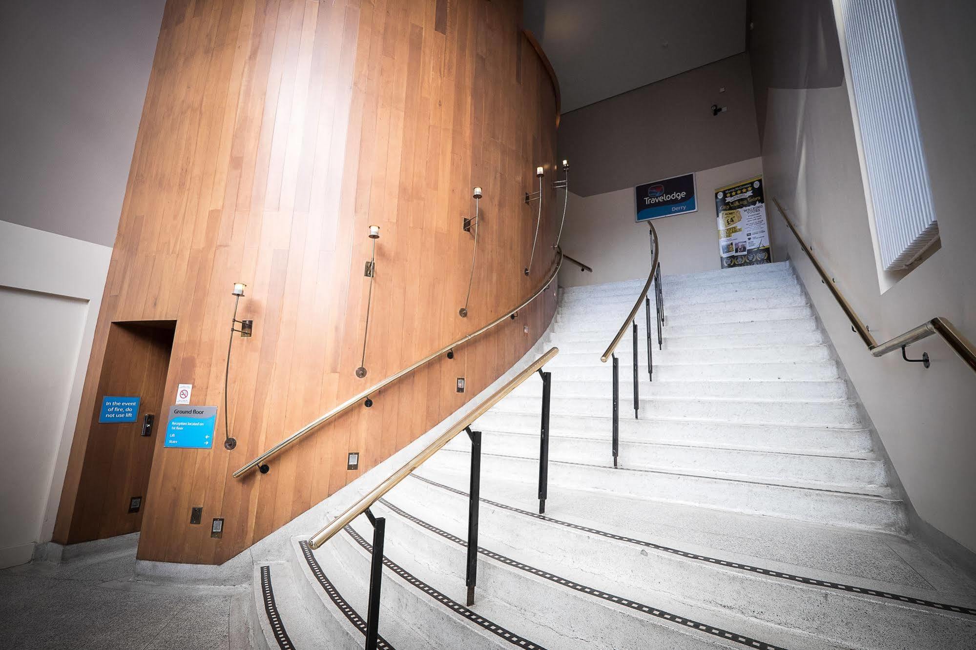 Travelodge Derry Екстер'єр фото